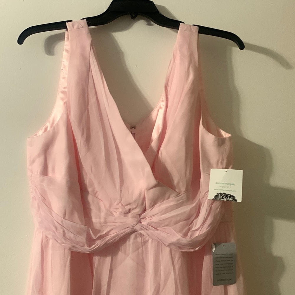 NWT Donna Morgan petal pink chiffon dress. Size 18W